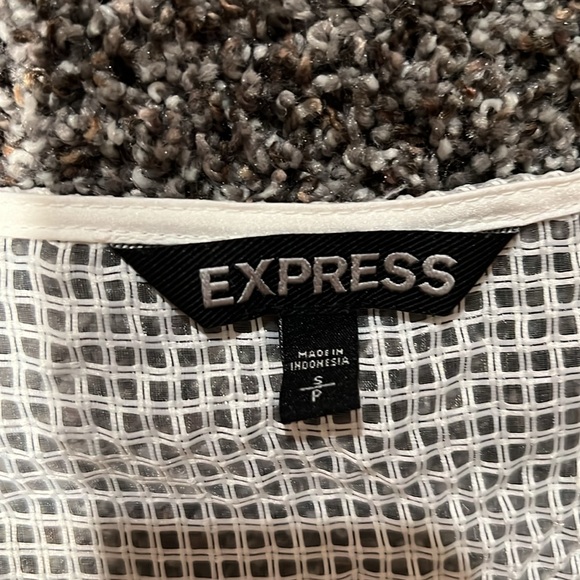 Shirt - CUTE!!! - Picture 2 of 4